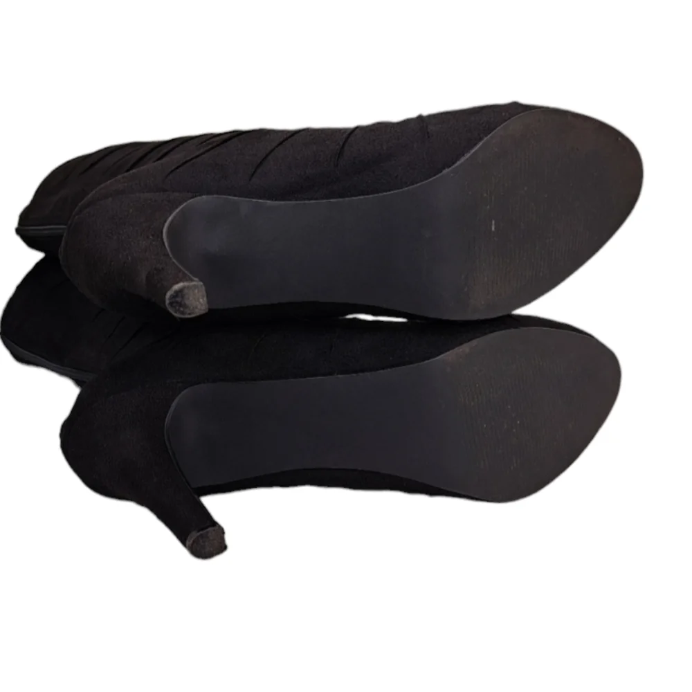 Velvet Heart Faux Suede Black Calf Women's Boots 8.5M - Picture 9 of 14